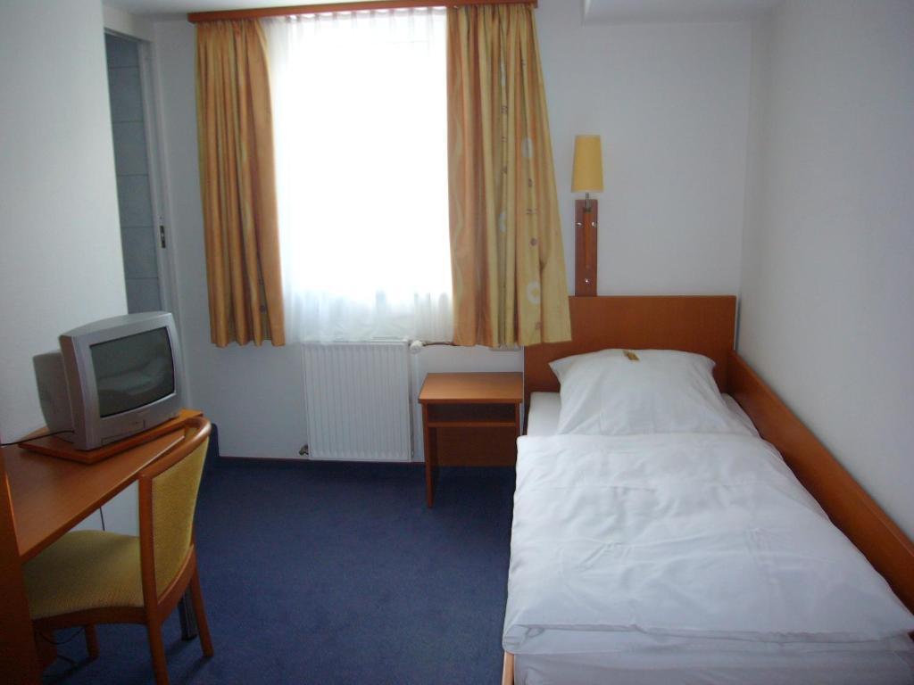 Hotel Deutsches Haus Kaub Zewnętrze zdjęcie